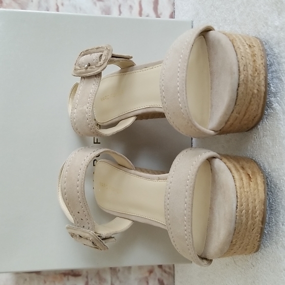 New Marc Fisher Hipiee 2 Espadrille Wedge Sandal - Picture 3 of 12